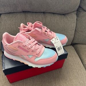 Girls Reebok - Brand New!